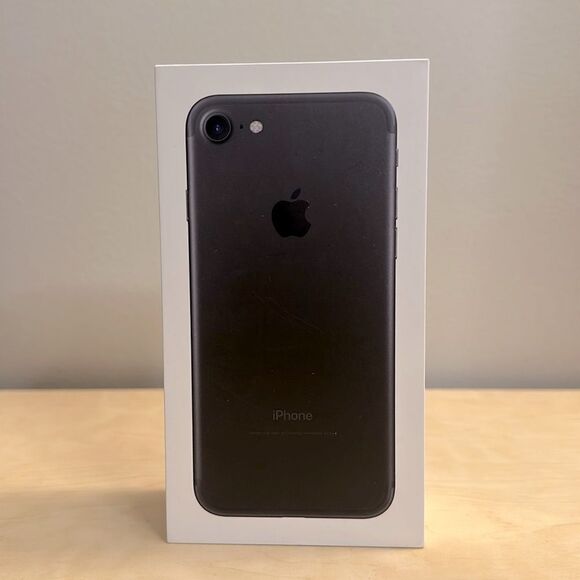 Empty Box for IPhone 7 - Picture 1 of 3